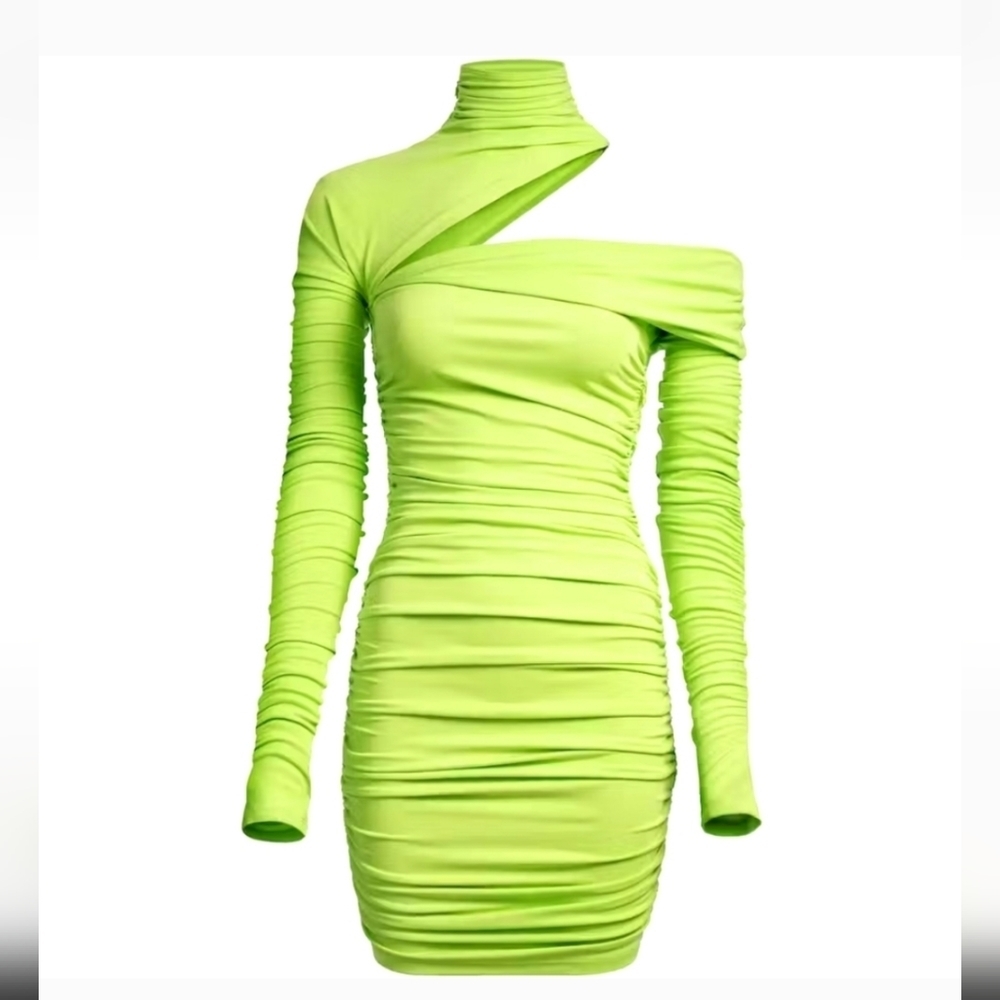 ✨ Brand new Mugler X H&M dress✨